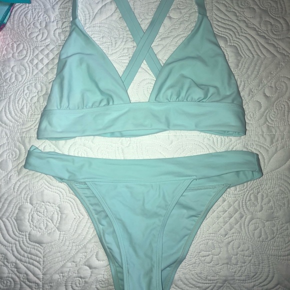 Turq Bikini Set - Picture 1 of 3